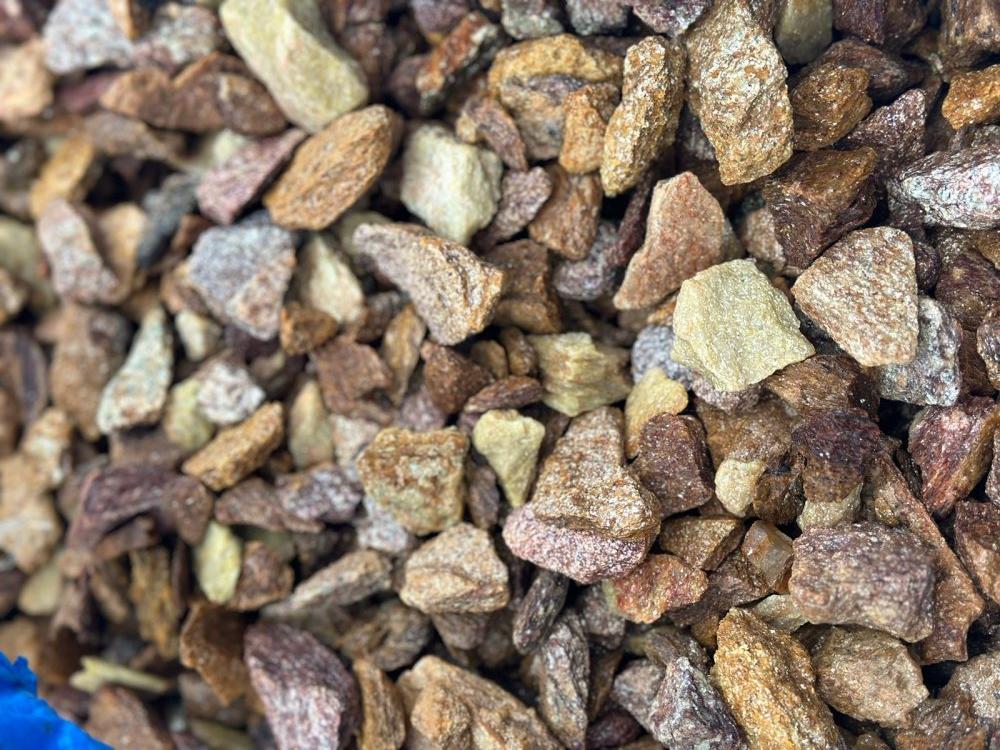 Златолит персиковый декоративная каменная крошка купить в Михайловске