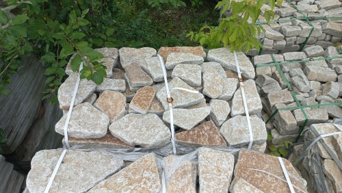 Гранитный плитняк галтованный для парковки купить в Михайловске