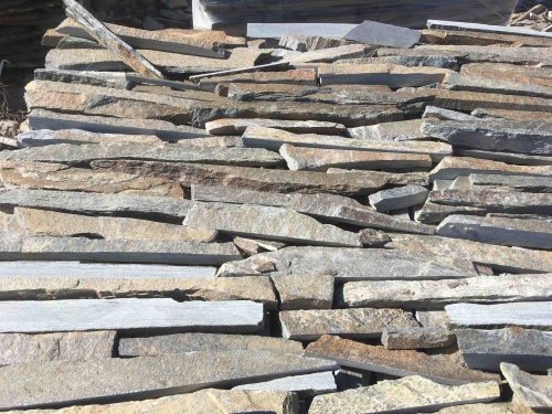 Горбушка златолит мультиколор для облицовки купить в Михайловске