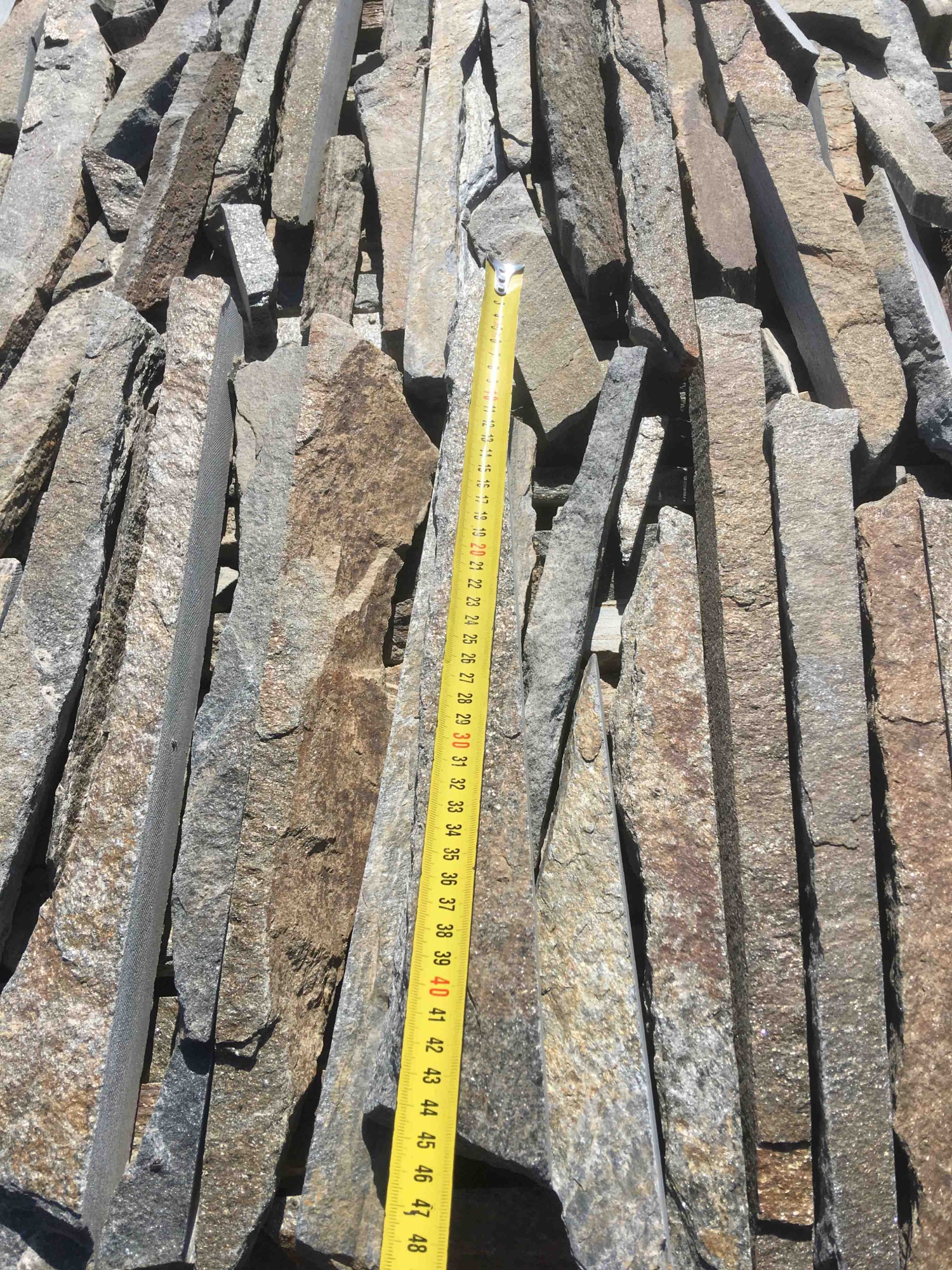 Горбушка златолит мультиколор для облицовки купить в Михайловске