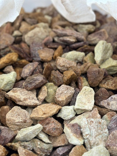 Златолит персиковый декоративная каменная крошка купить в Михайловске