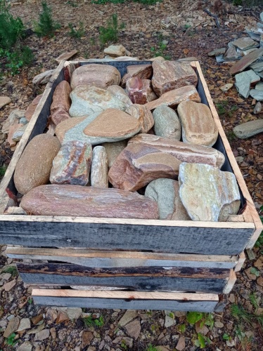 Златолит жёлтый, жёлто-зелёный глыбки и валуны для ланшафтного дизайна купить в Михайловске