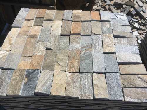 Плитка пилёная златолит Уральский для цоколя, отмостки купить в Михайловске