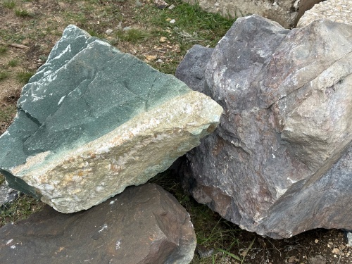 Камни для ландшафтного дизайна зелёные 10-60 килограмм купить в Михайловске