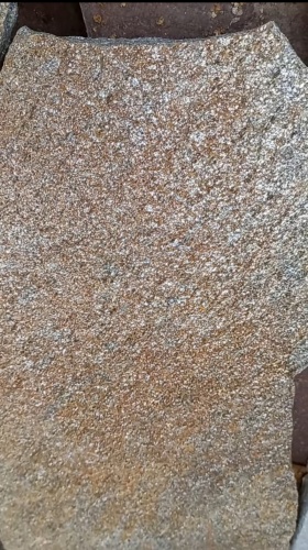 Плитняк златолит серебристый для цоколя, отмостки купить в Михайловске