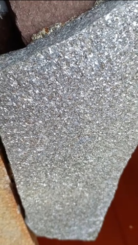 Плитняк златолит серебристый для цоколя, отмостки купить в Михайловске