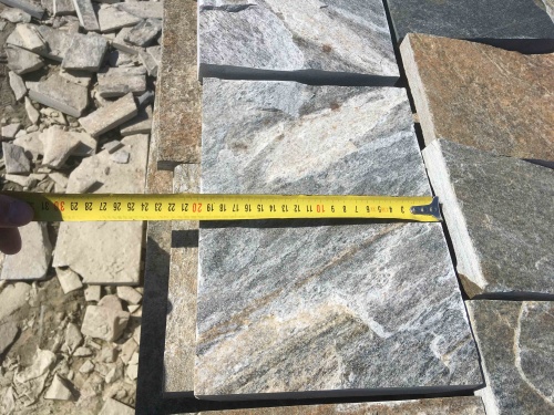 Плитка пилёная златолит Уральский для цоколя, отмостки купить в Михайловске